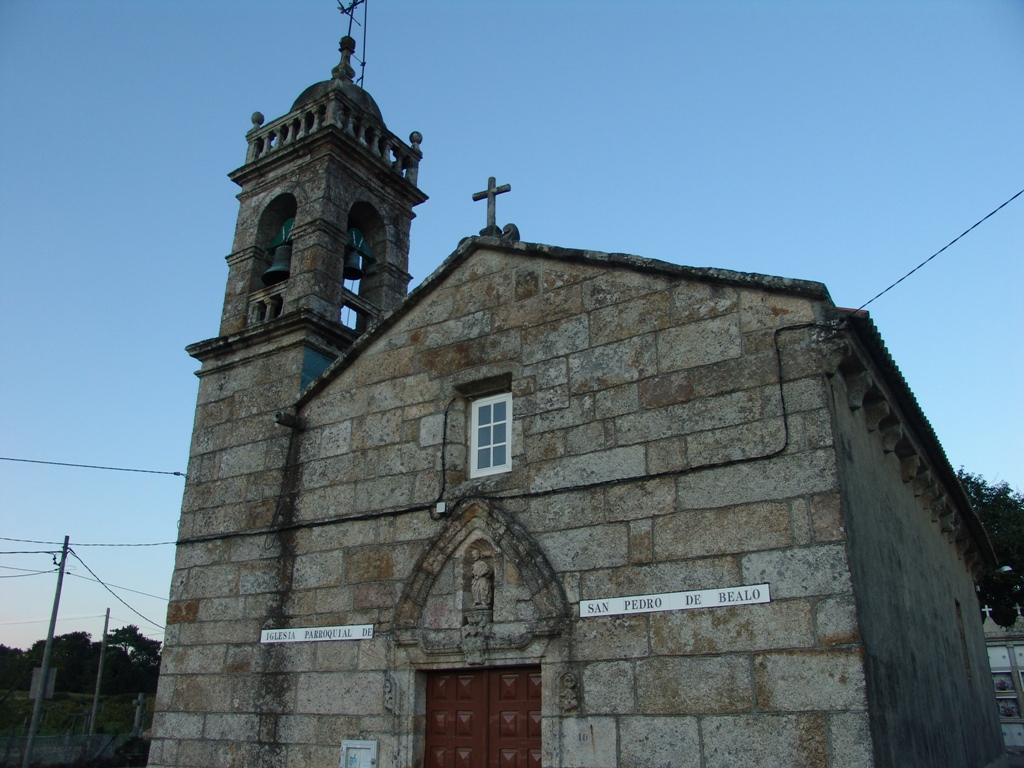 Boiro Turismo - Iglesia parroquial de San Pedro de Bealo